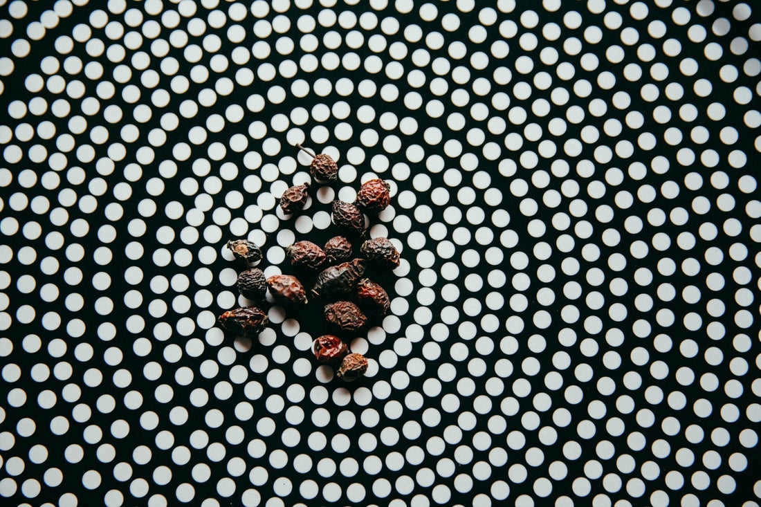Nypon – nyttiga och näringsrika - Chia de Gracia SE